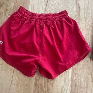LuLuLemon hotty hot 4” shorts size 2 color red